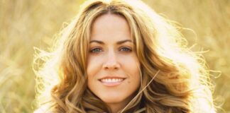 Celebrity Thriver: Sheryl Crow (Breast Cancer)
